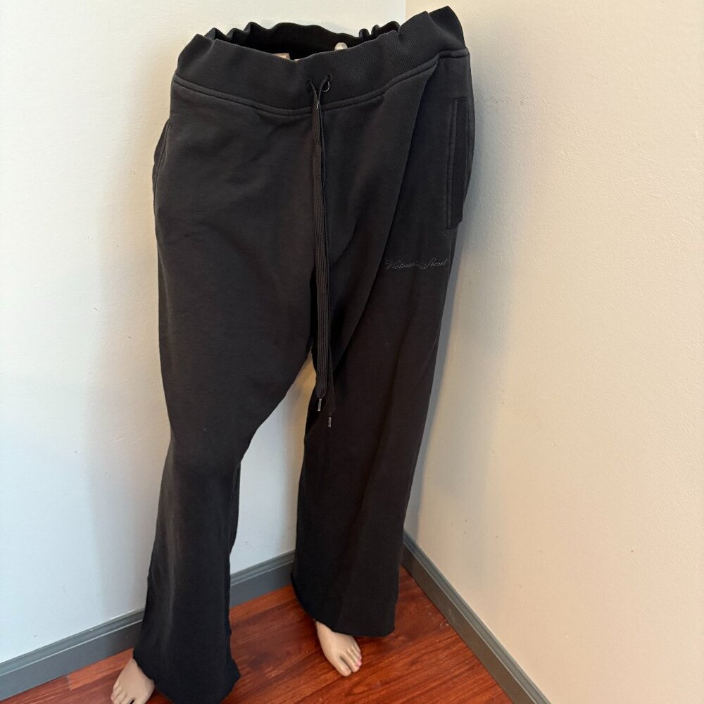 Victoria’s Secret Sweatpants Size L Black Drawstring Lounge